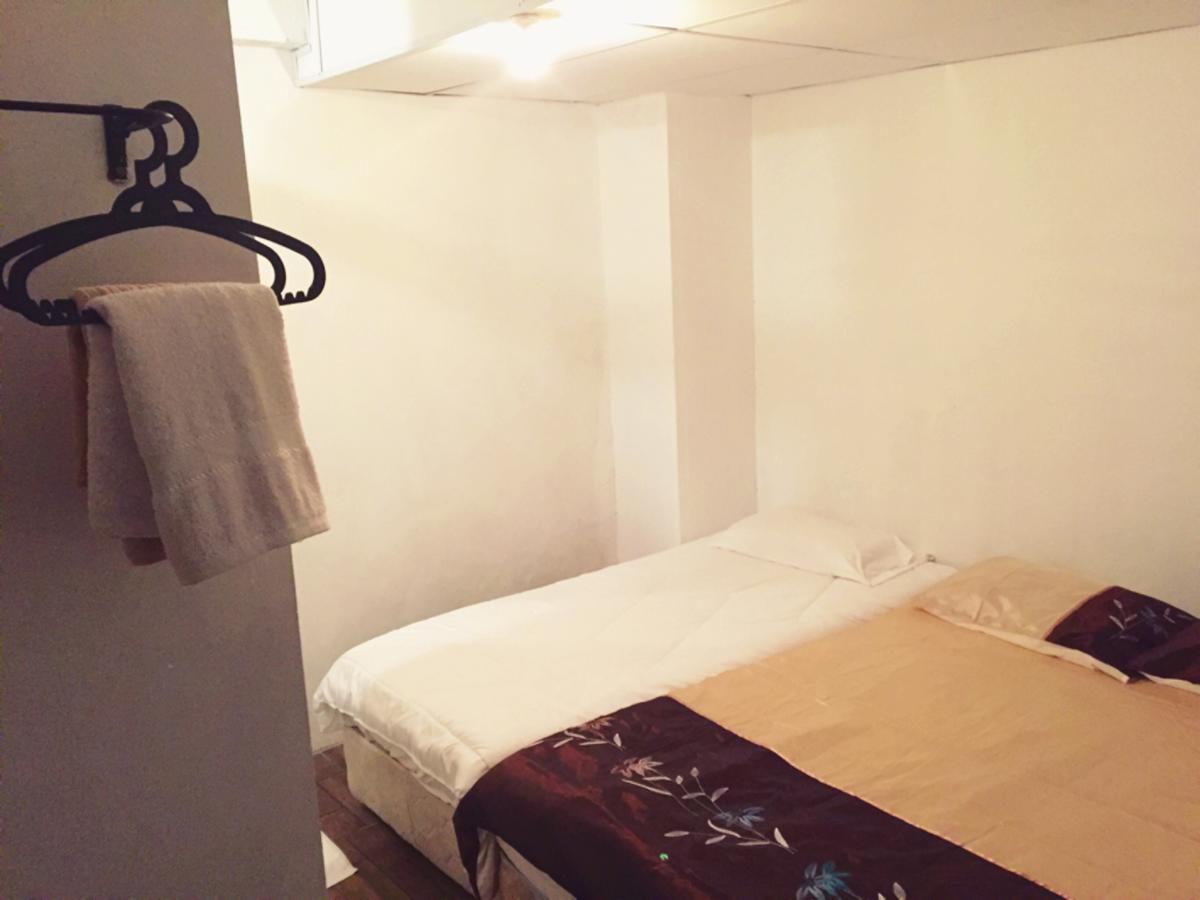 Tonight Hotel Hostel George Town Esterno foto