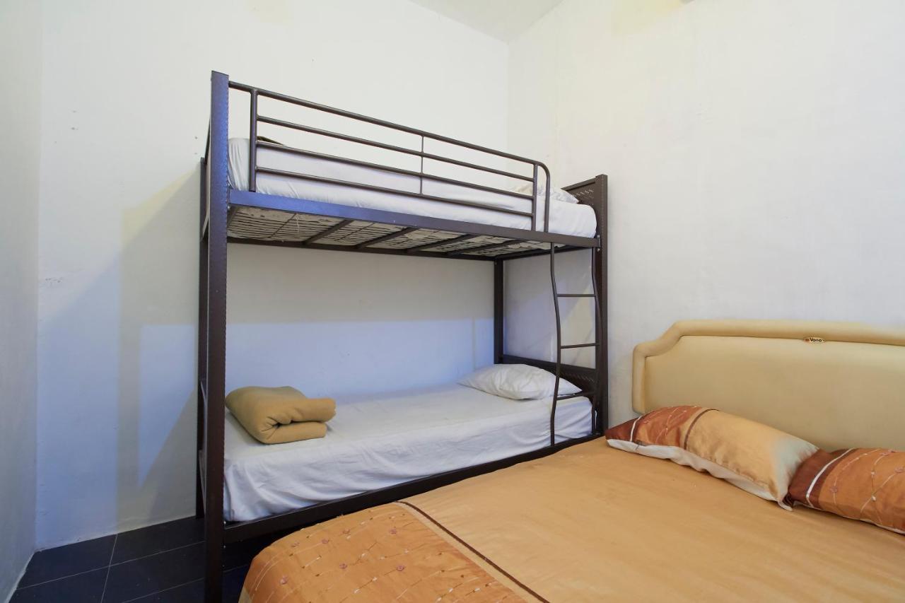 Tonight Hotel Hostel George Town Esterno foto
