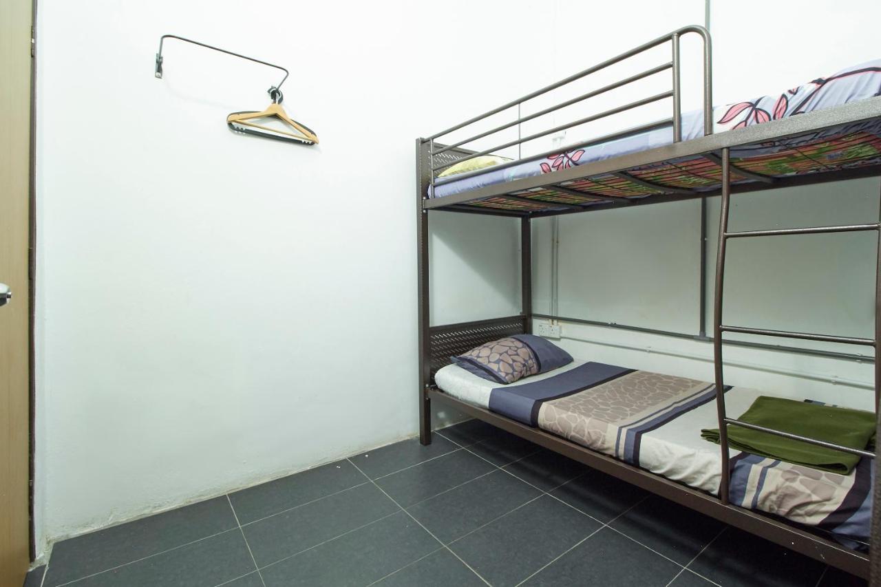 Tonight Hotel Hostel George Town Esterno foto
